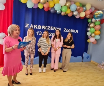 V9UzItKO